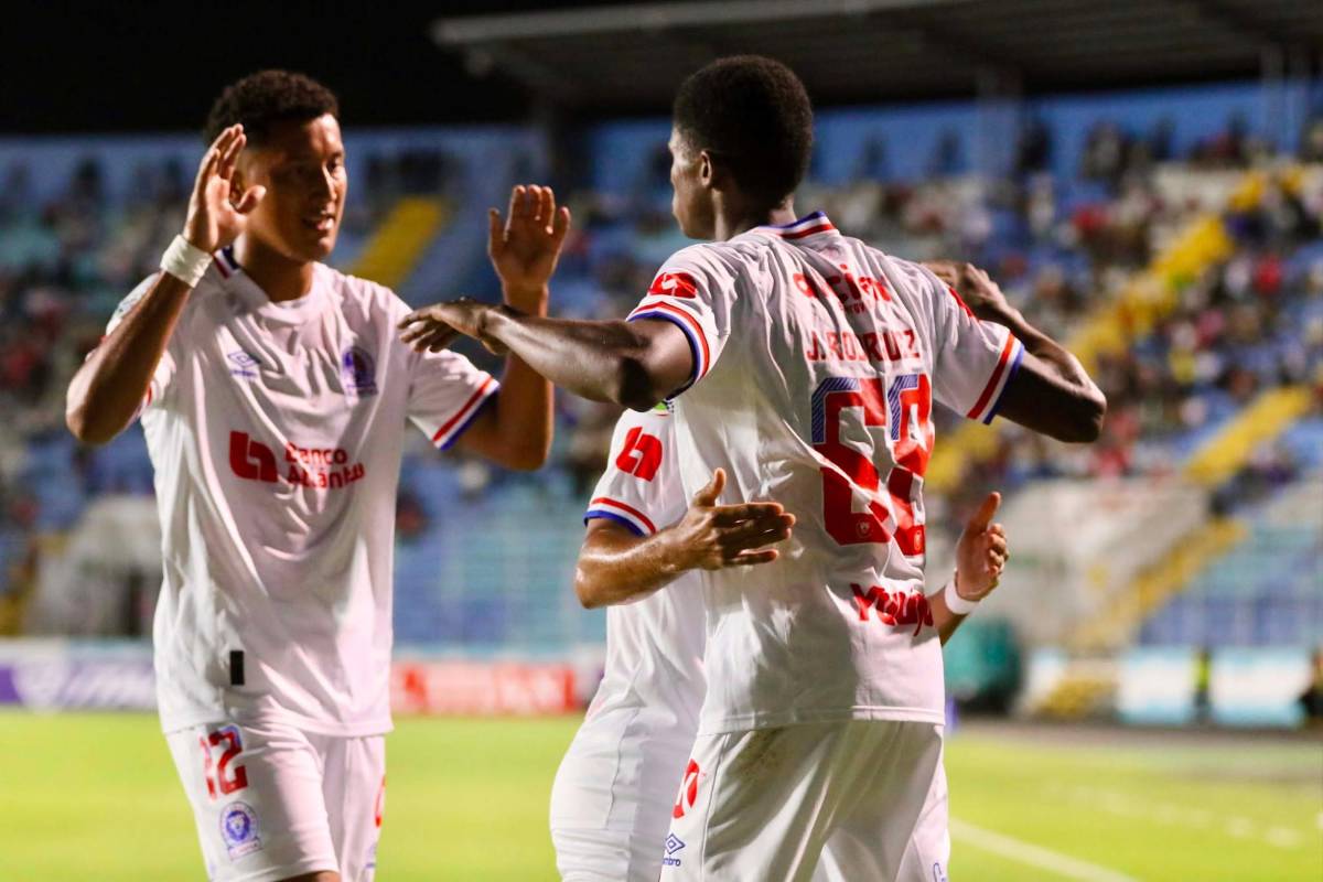 ¿Era el debut de Jeremy? La polémica de la jornada y fichaje de Motagua en alerta