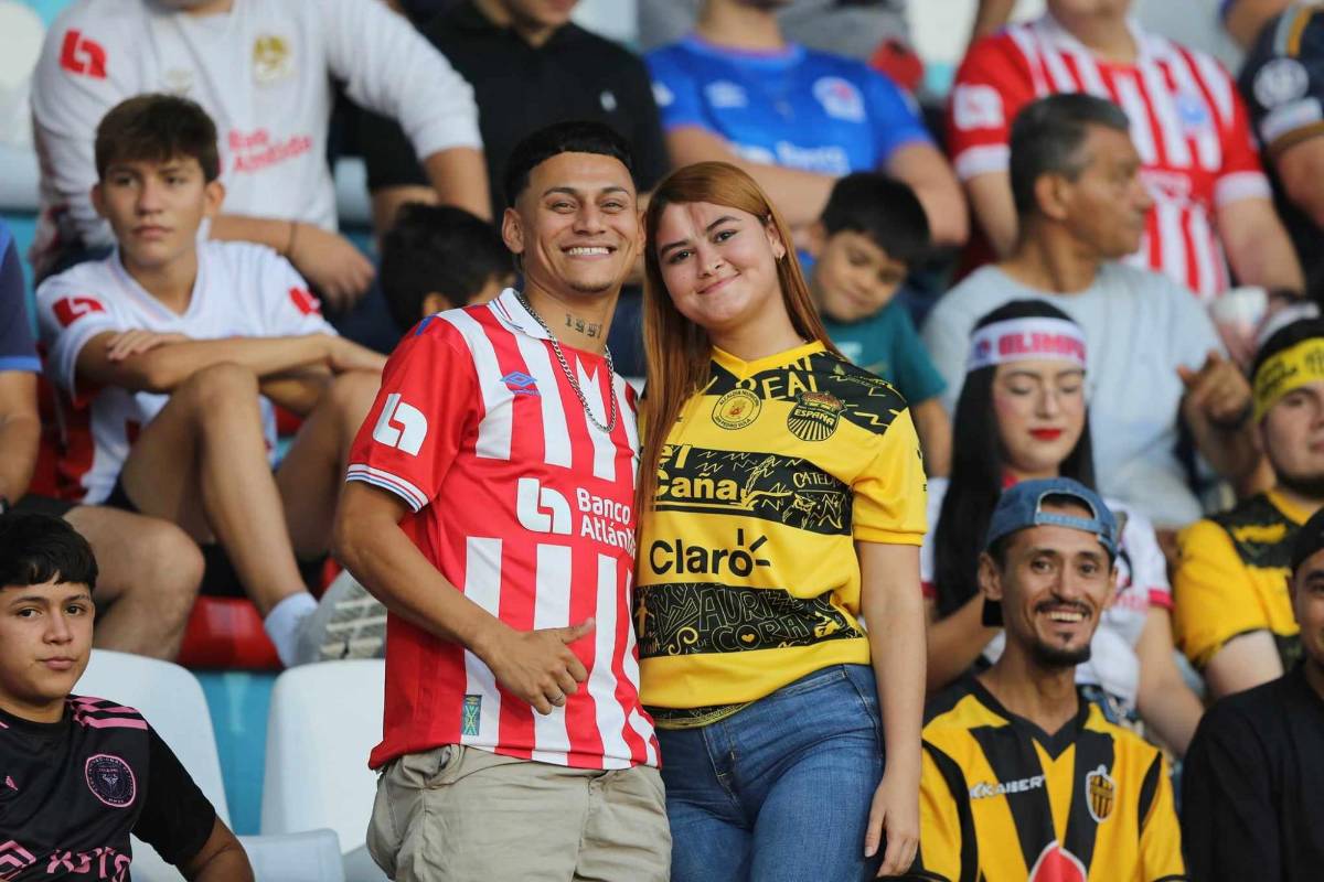 Hasta el Chelito se unió: La épica entrada del Olimpia al Nacional y la fiesta que montó la Ultra Fiel en el Chelato Uclés