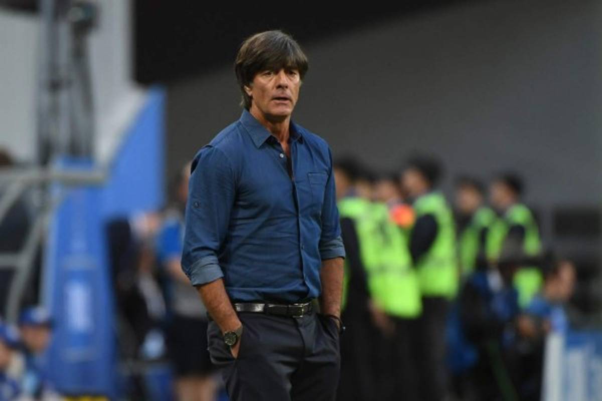 ¿Qué hizo Low? Las imágenes que no se vieron por TV en juego Chile-Alemania