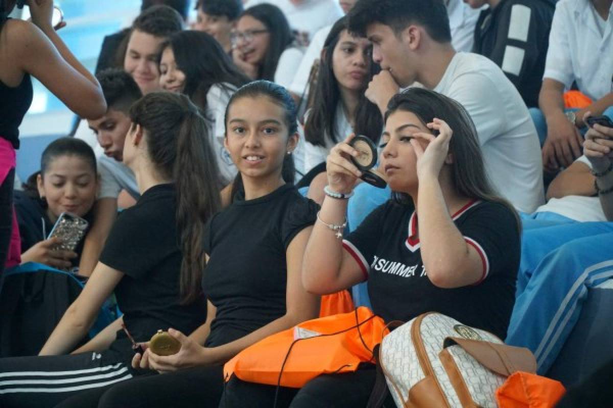 Cientos de jóvenes deportistas inauguraron los Juegos de la Juventud en Unitec de San Pedro Sula