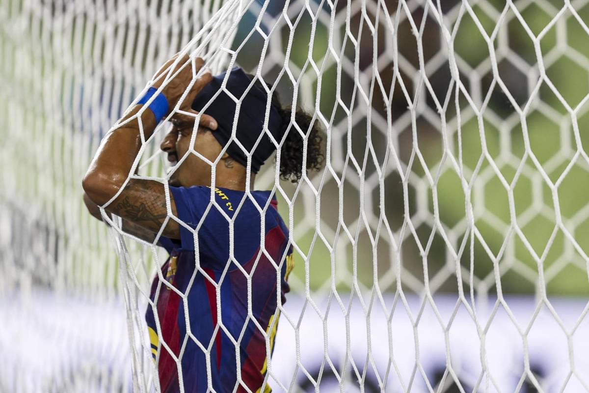 Flick activa la trampa y llora la lesión de una figura del Barca, Yamal hace escándalo en Corea y ¿Quién es Dro Fernández?