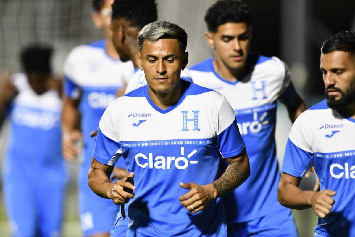 Nuevo rostro en la Selección,gesto de Palma y el pelón de Honduras, que olvida a Islas Caimán para centrarse en Antigua