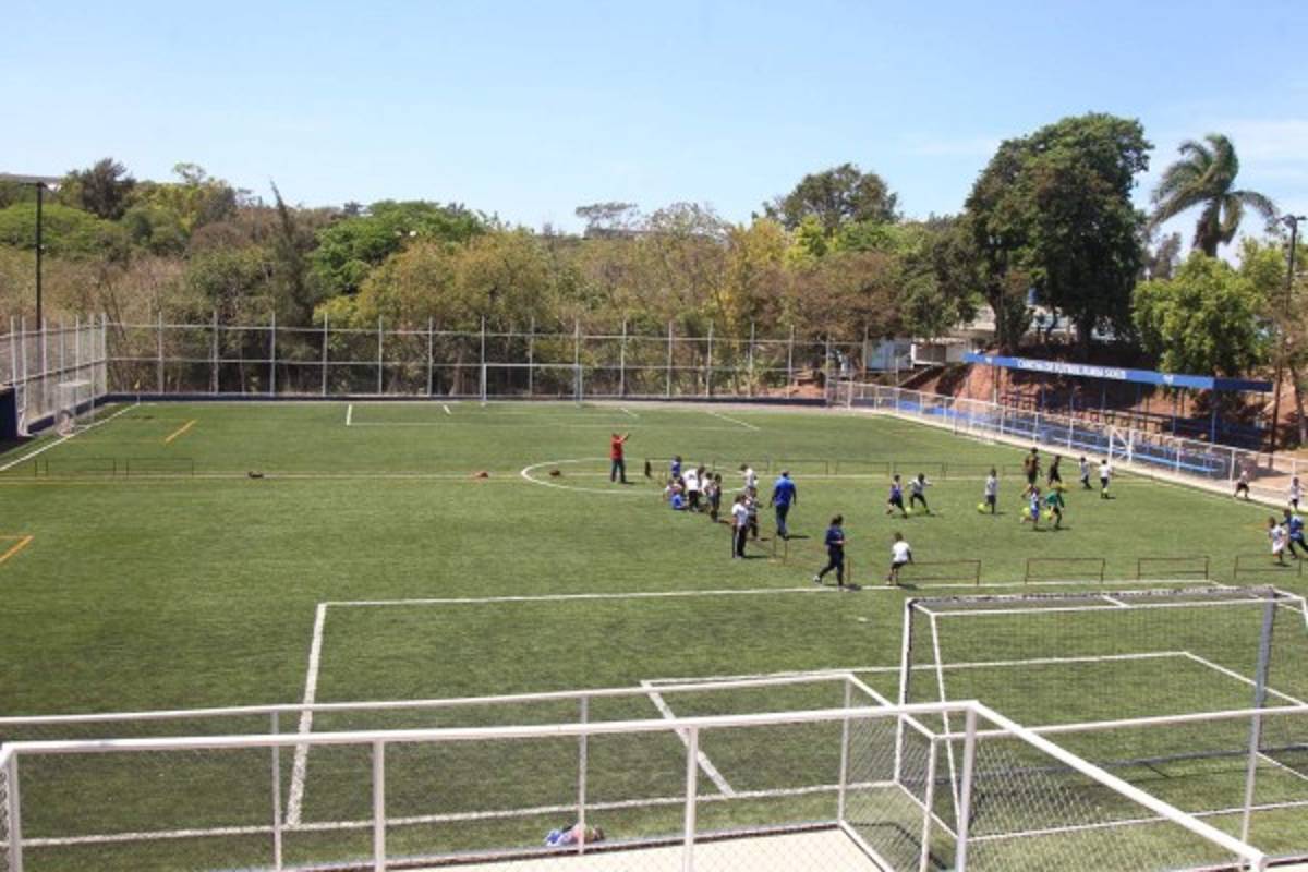 ¡Vaya cambio! La gran remodelación que tuvo la cancha Furia Solis de la Villa Olímpica