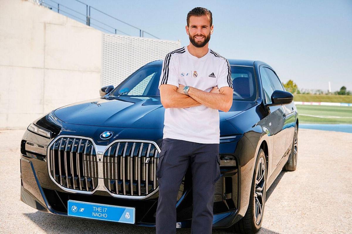 Bellingham eligió el auto más caro: Así son los BMW que escogieron los jugadores del Real Madrid
