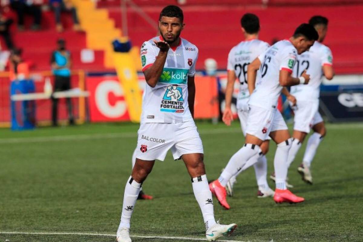 ¿Y Alex López? El poderoso y explosivo 11 del Alajuelense para echar a Olimpia de la Liga Concacaf