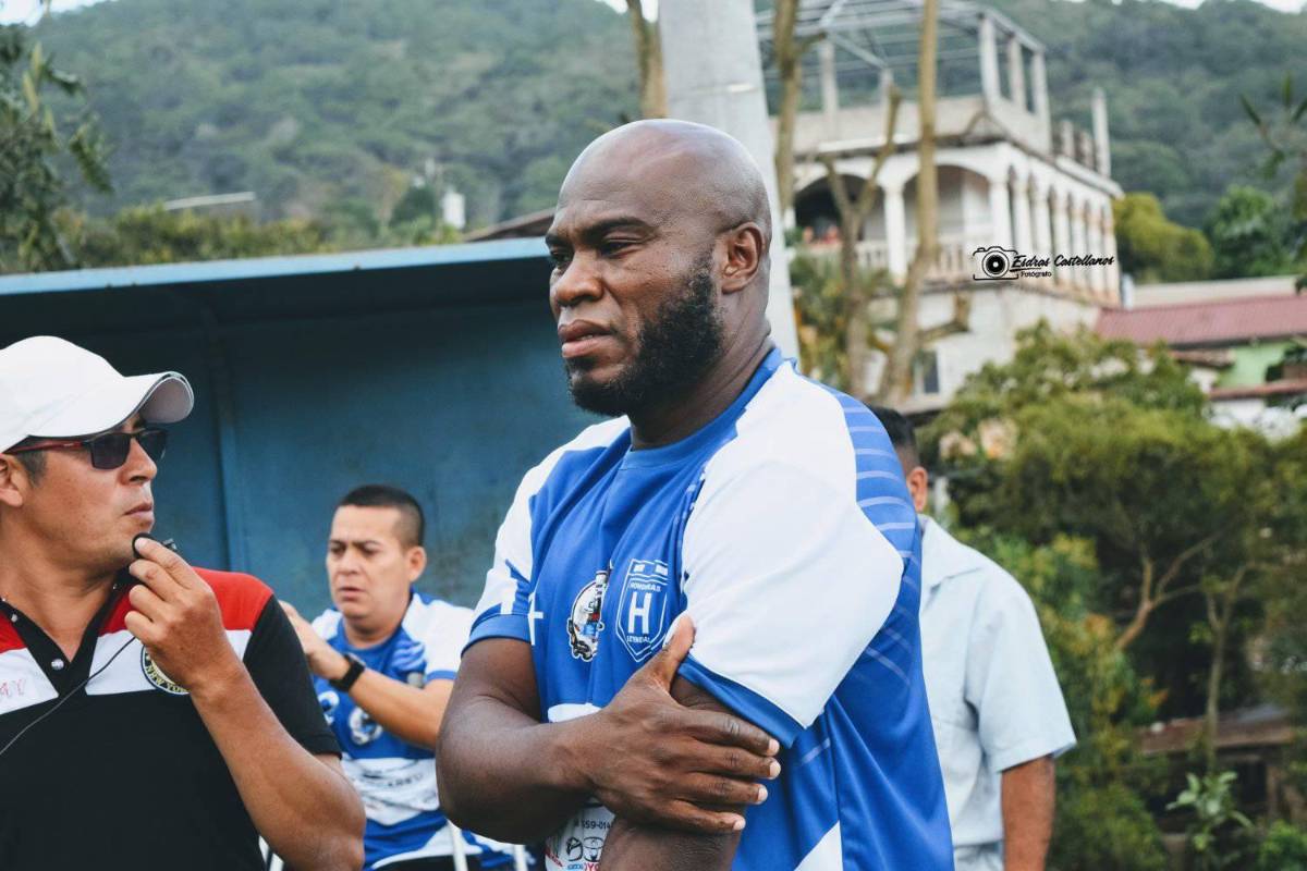 ¿Qué hacen y cómo lucen? La actualidad de los 21 futbolistas de Honduras que jugaron la Copa América 2001