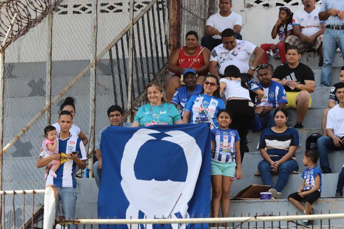 ¡Olimpia fue local en La Ceiba! Las imágenes del histórico partido donde los albos superaron el récord invicto