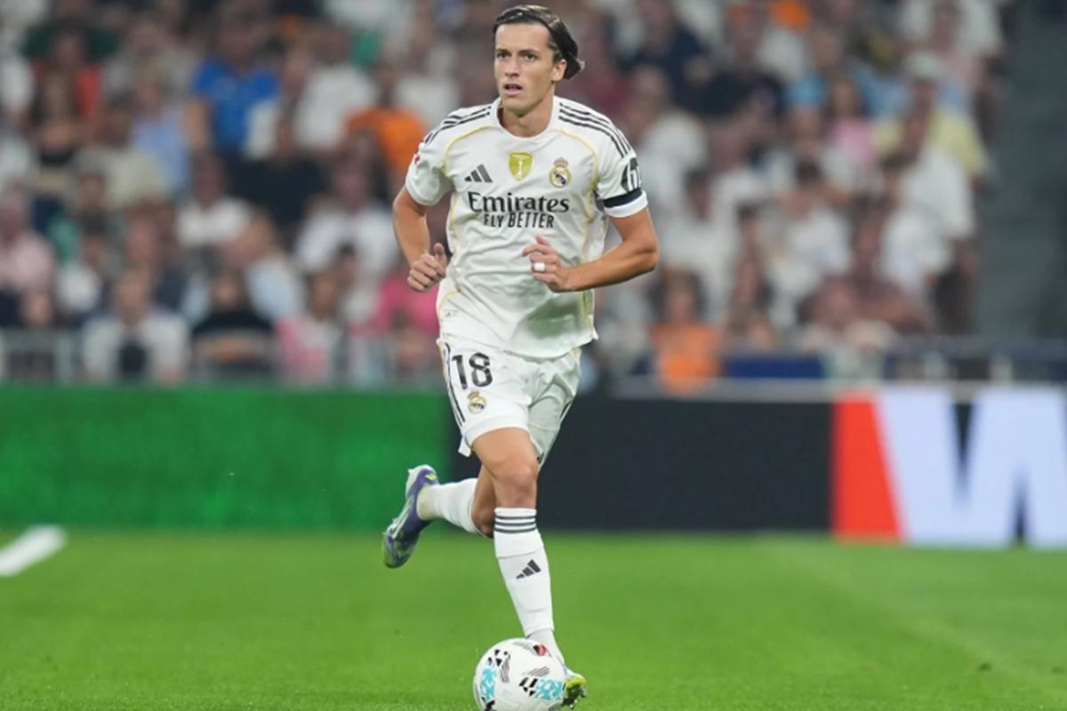 Arbeloa lo recupera y las sensibles bajas: alineación del Real Madrid para eliminar al Benfica y avanzar a octavos