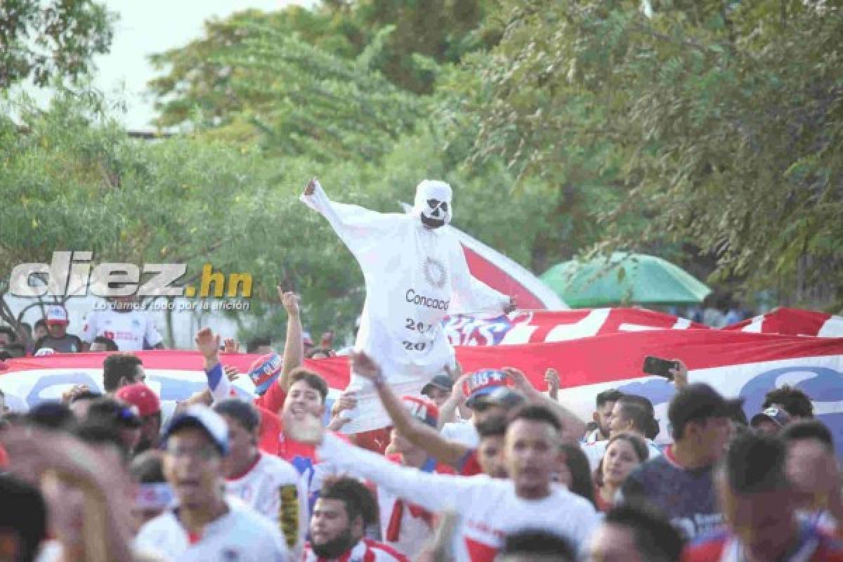 Afición de Olimpia se burla de Motagua antes del clásico en la Pentagonal