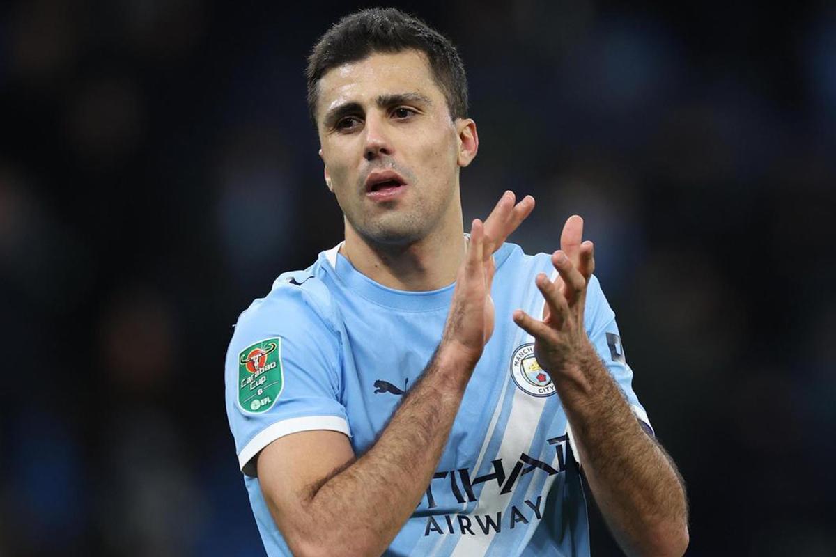 Florentino Pérez eligió el primer fichaje del Real Madrid para la próxima temporada: ¡un Balón de Oro!