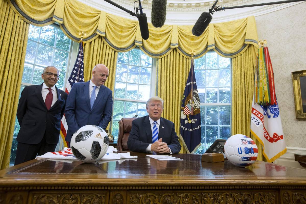 Duro revés a Infantino: su mano derecha renuncia y suelta la bomba; Mal acuerdo