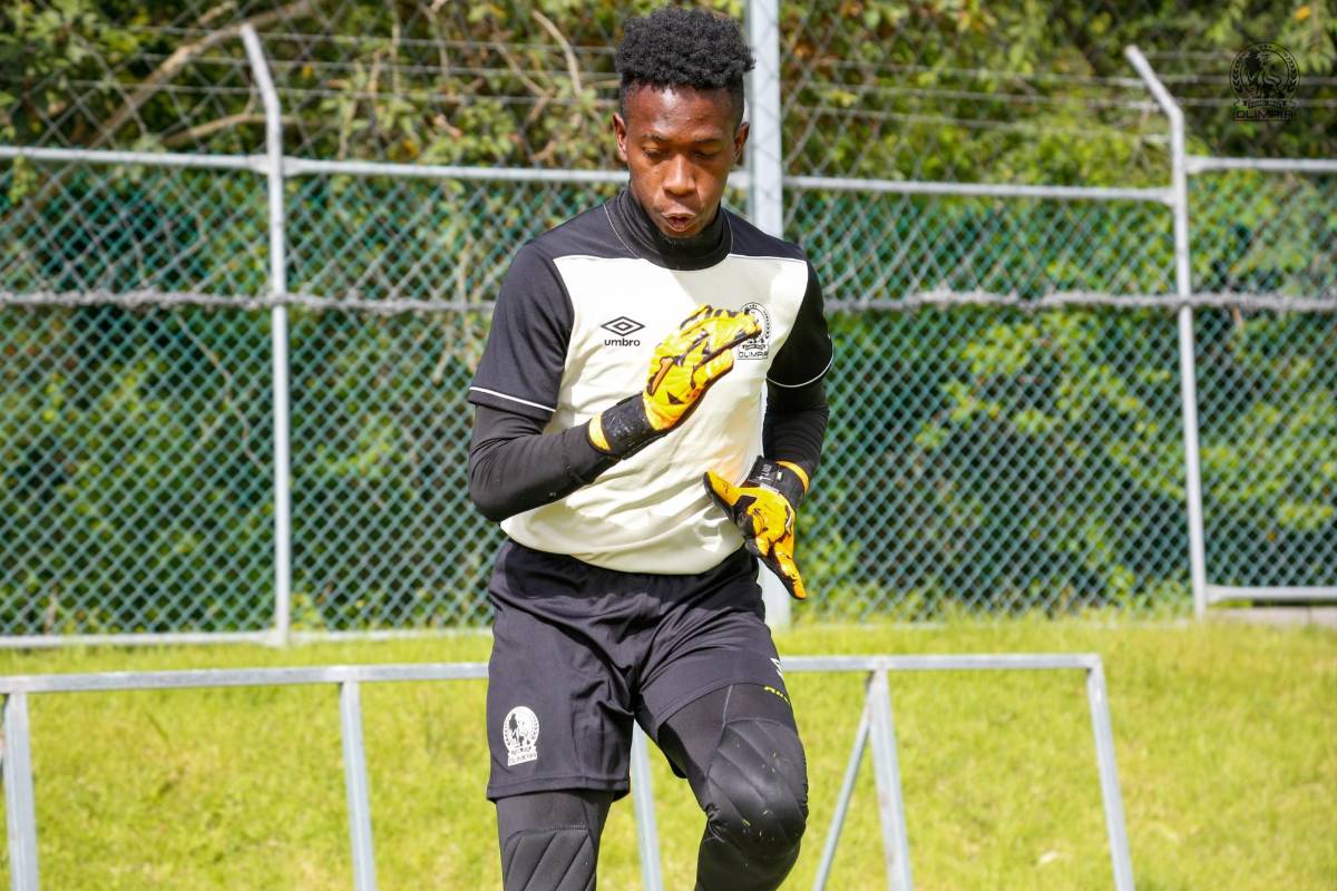 ¿Juegan Arboleda y Edrick? Olimpia modifica el 11 titular ante las bajas y tendrá un debutante contra Lobos UPN