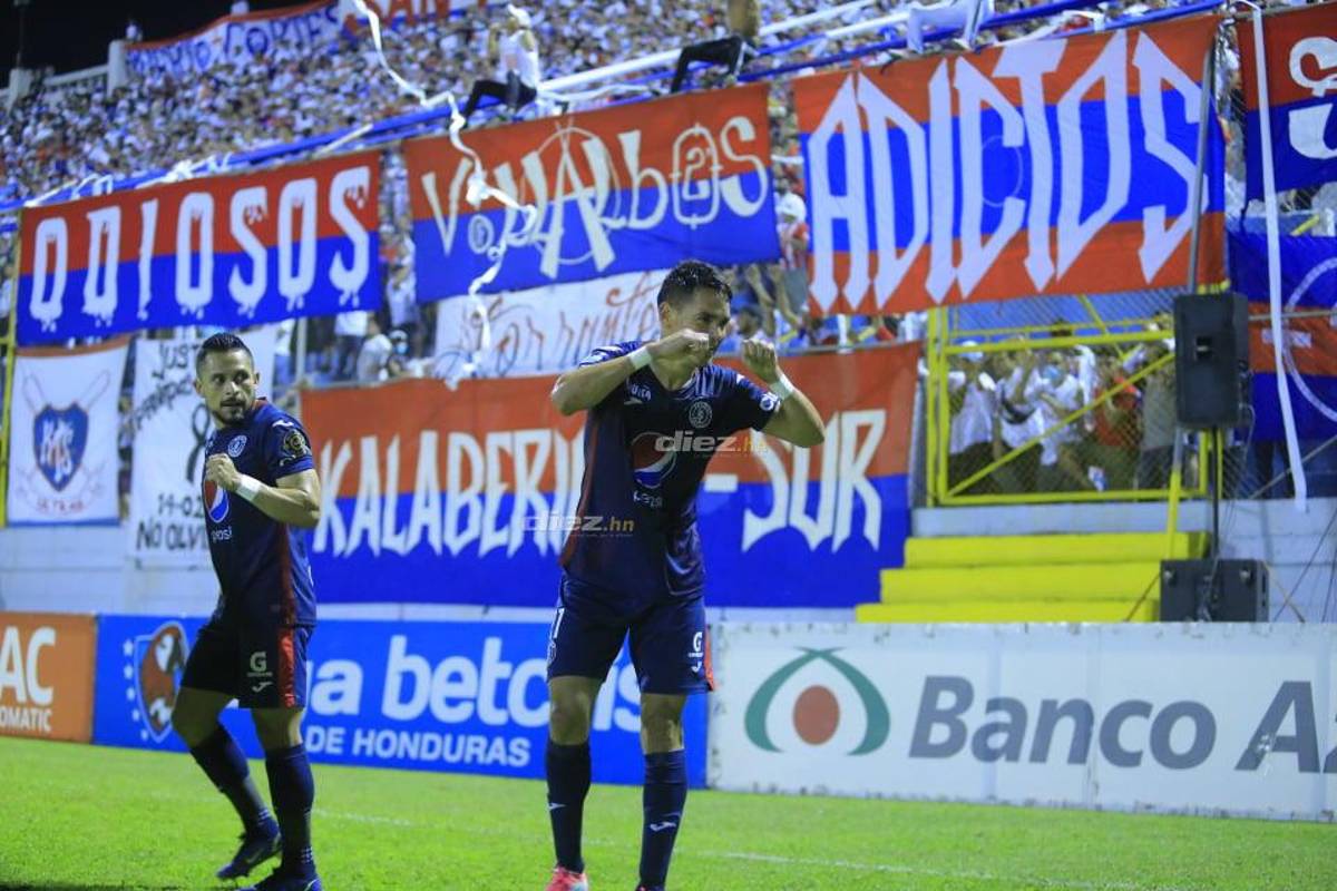 El cariñoso abrazo entre Lavallén y Diego Vázquez, Beckeles y su nueva víctima con sus besos y los eufóricos festejos de Moreira y Moya