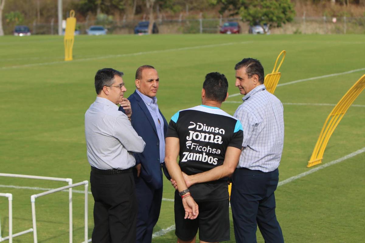 Honduras entrenó pensando en Costa Rica: Con un jugador incorporado de último momento y un “gringo” sorpresa
