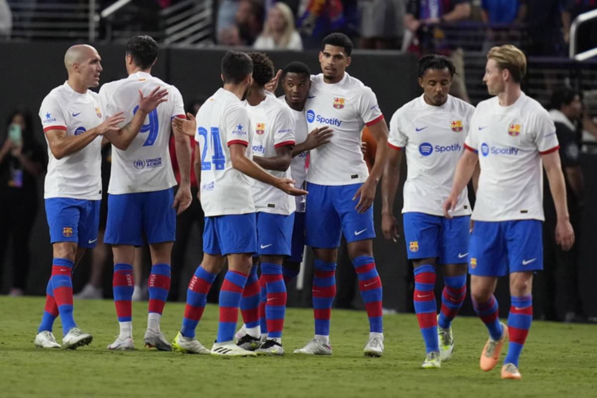 Problemón para Xavi: los únicos 13 futbolistas del Barcelona que están inscritos para empezar LaLiga 2023-24