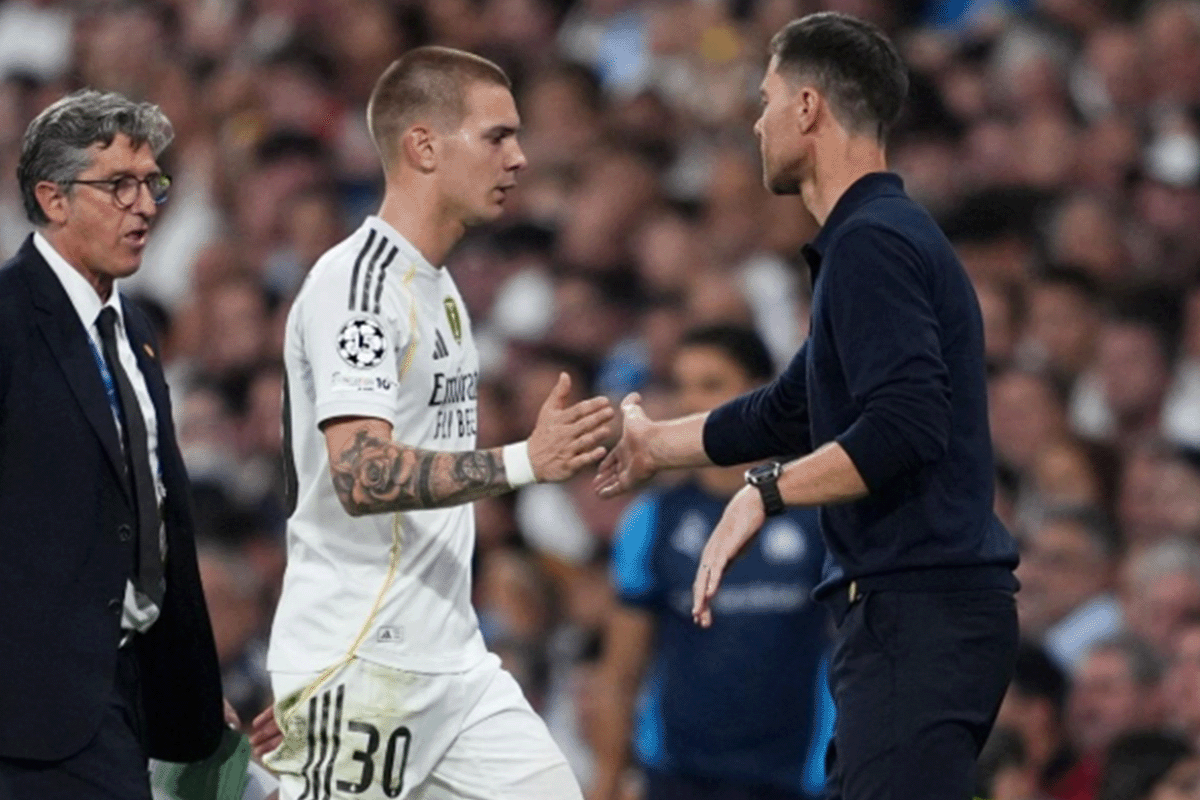 Xabi Alonso lo marginó y Real Madrid tiene una oferta que no esperaba: 50 millones por su traspaso