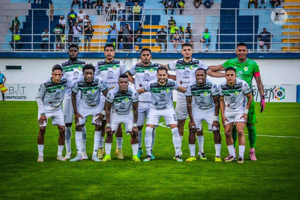 Fichajes: Nuevo legionario, Olimpia recibe duro golpe y Marathón apunta a la décima