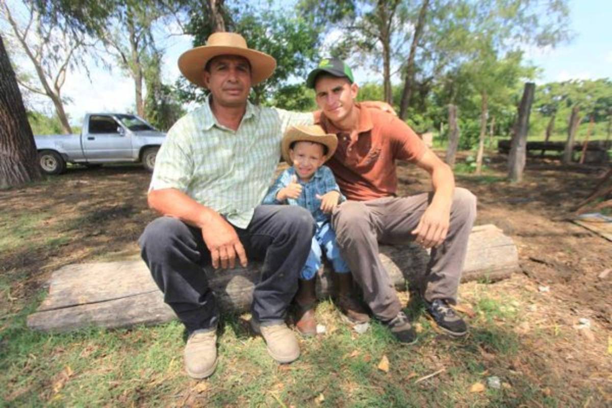 Futbolistas y exfutbolistas que ahora son empresarios en Honduras