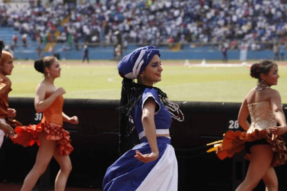 ¡Honduras-Panamá! Las mejores imágenes del ambiente en el estadio Olímpico