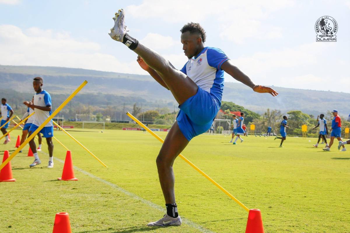 ¿Qué pasa con Edwin Rodríguez? Espinel decide si juega con 1 o 2 delanteros en la primera batalla de la final contra Real España