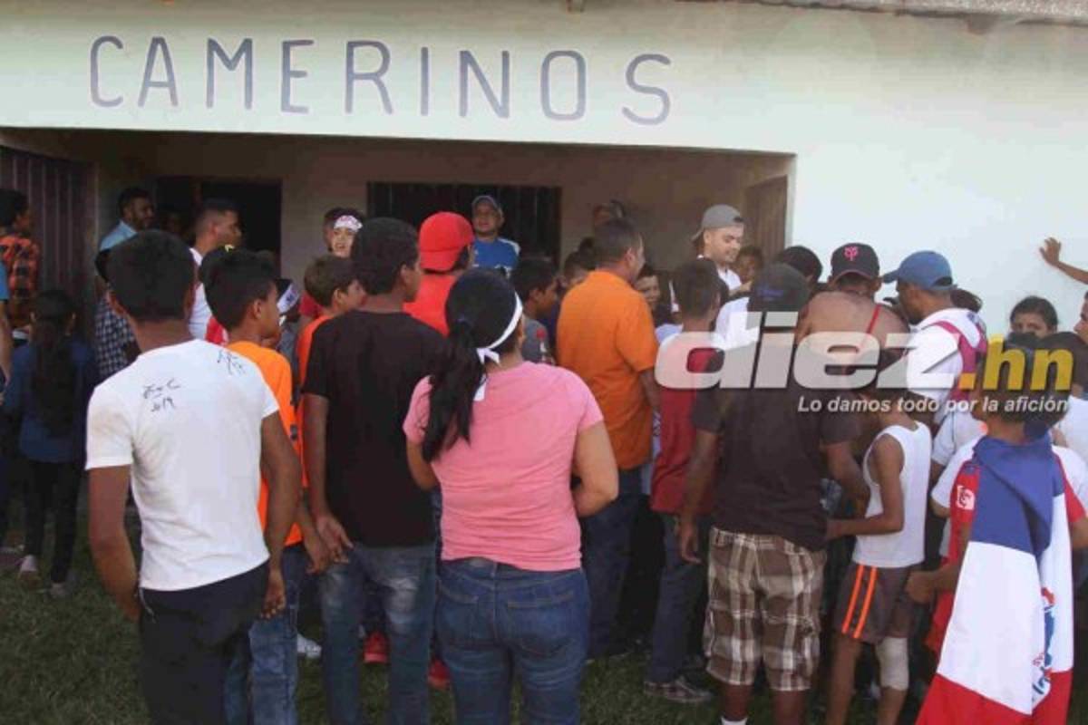 Olimpia se deja querer por la afición de El Paraíso en Copa Presidente