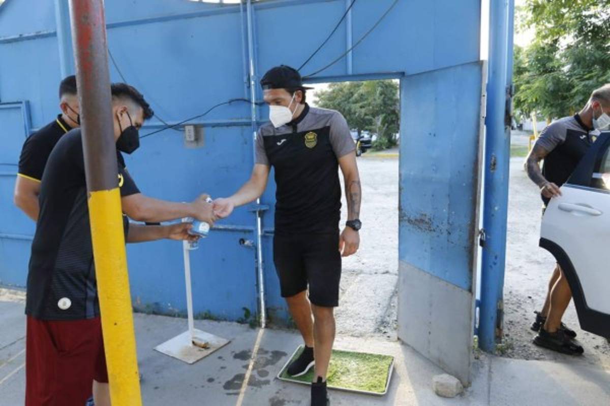Real España - Olimpia: Las fotos de un estadio vacío y con un protocolo de bioseguridad bien montado