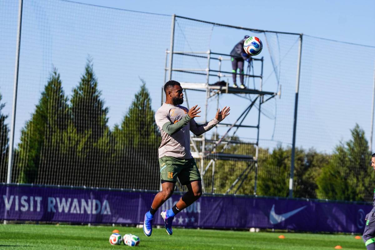 ¡Las sorpresas de Paco Molina! La alineación que sacaría Honduras en el debut del español contra la Selección de Perú