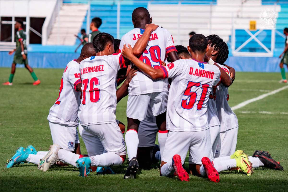 Olimpia venció al Marathón 2-1 en la fecha 2 disputada en Tegucigalpa.