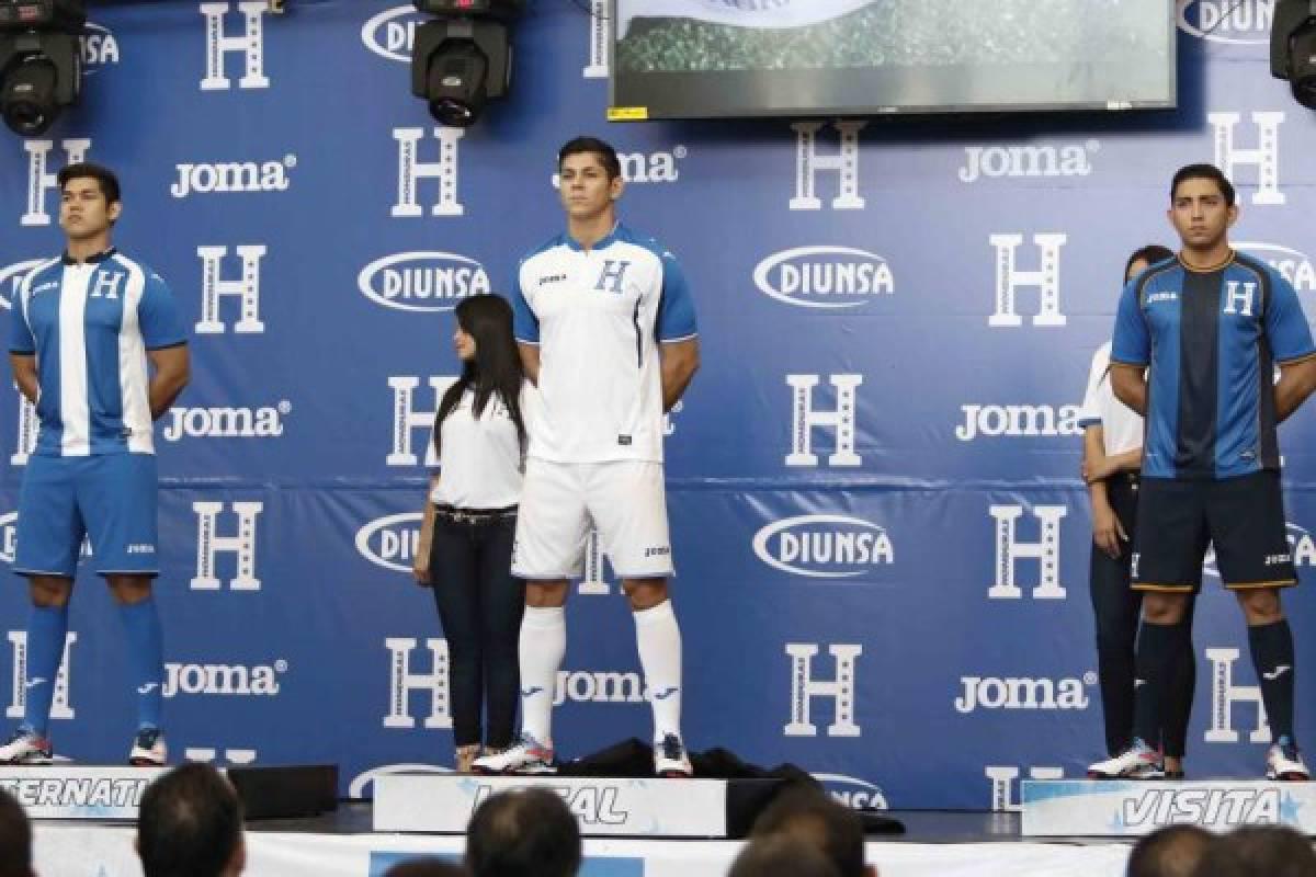 Así ha sido la evolución de los uniformes que ha utilizado la Selección de Honduras en las eliminatorias mundialistas