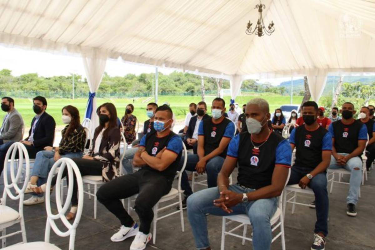 La oficina de Troglio, gimnasio y tres canchas: Así es la espectacular nueva sede del Olimpia