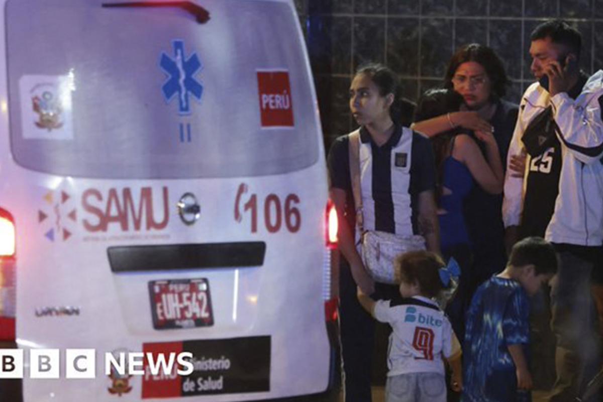 Tregedia en Perú: un muerto y 60 heridos por una estampida en el 'banderazo' de la afición de Alianza Lima