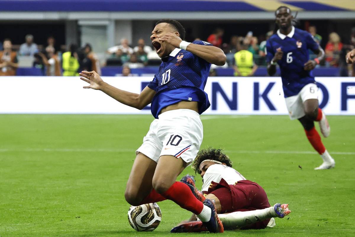 Los 3 errores de Iván Barton, la agresión de Mbappé y la fiesta de España tras meterse a la final del Mundial 2026