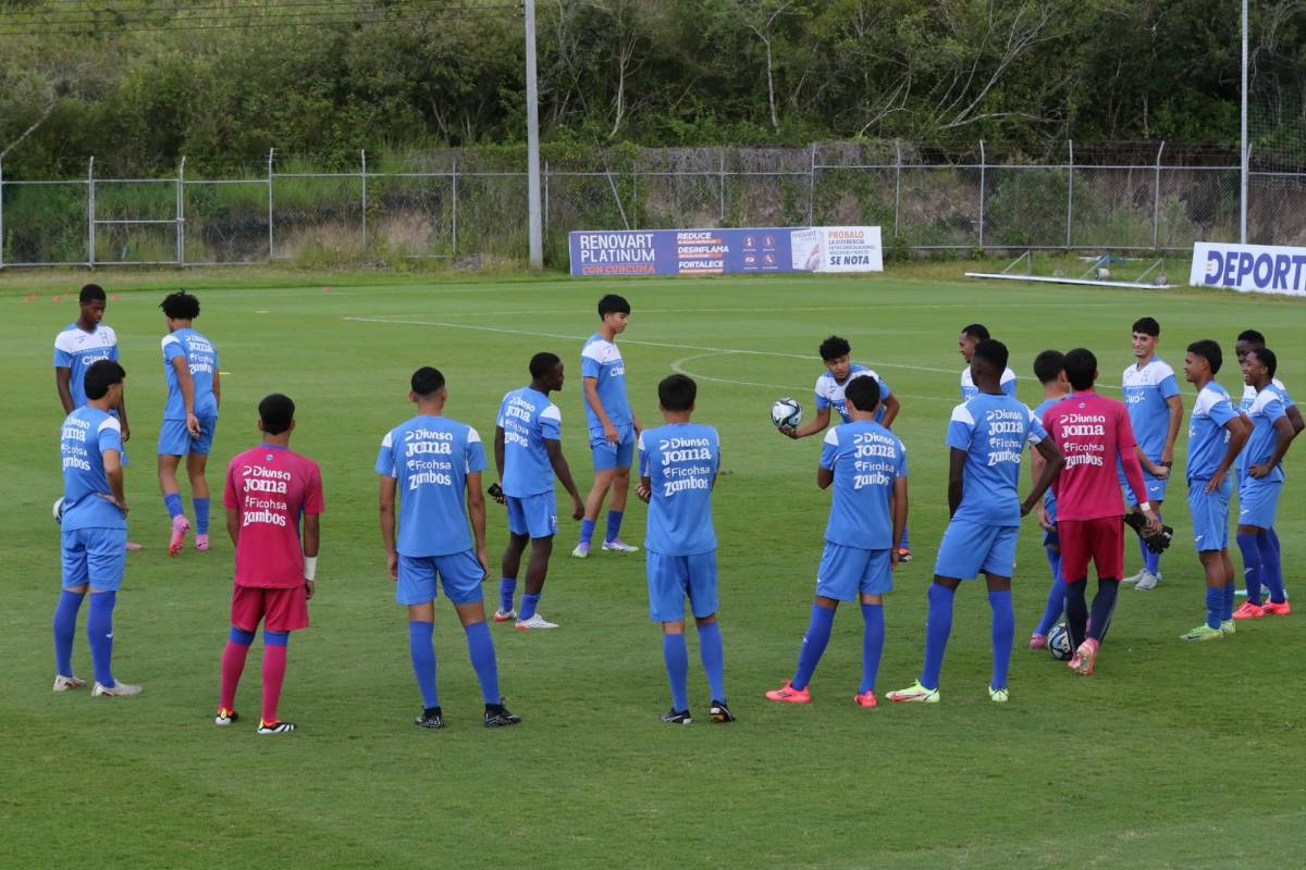 ¡Luis Suazo entrenó separado! Honduras sigue preparación rumbo al Mundial Sub-17 de Qatar 2025: rivales y fechas de los juegos