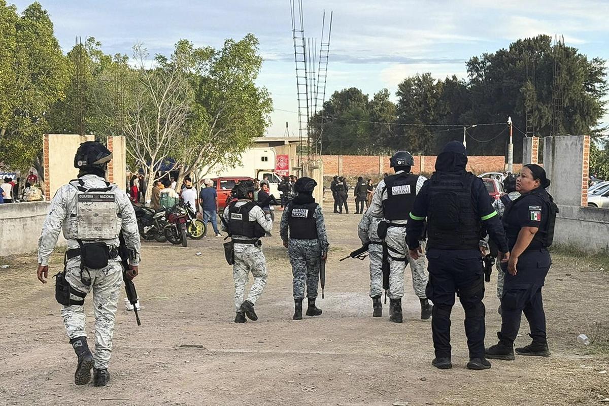 Tragedia en México: una balacera en campo de fútbol deja 11 muertos y señalan quiénes serían los responsables