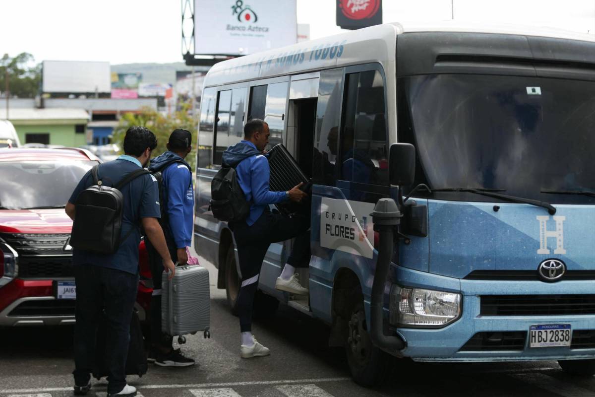 ¿Qué pasó con Rueda, Palma y Kervin? Cabizbajos llegan seleccionados, cuerpo técnico y directivos de Honduras