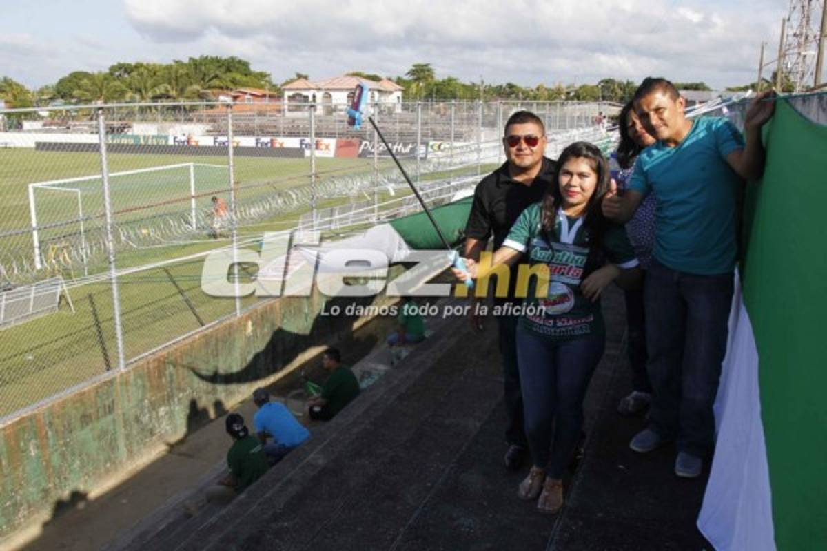 FOTOS: Así son las graderías móviles que se instalan en el Excélsior