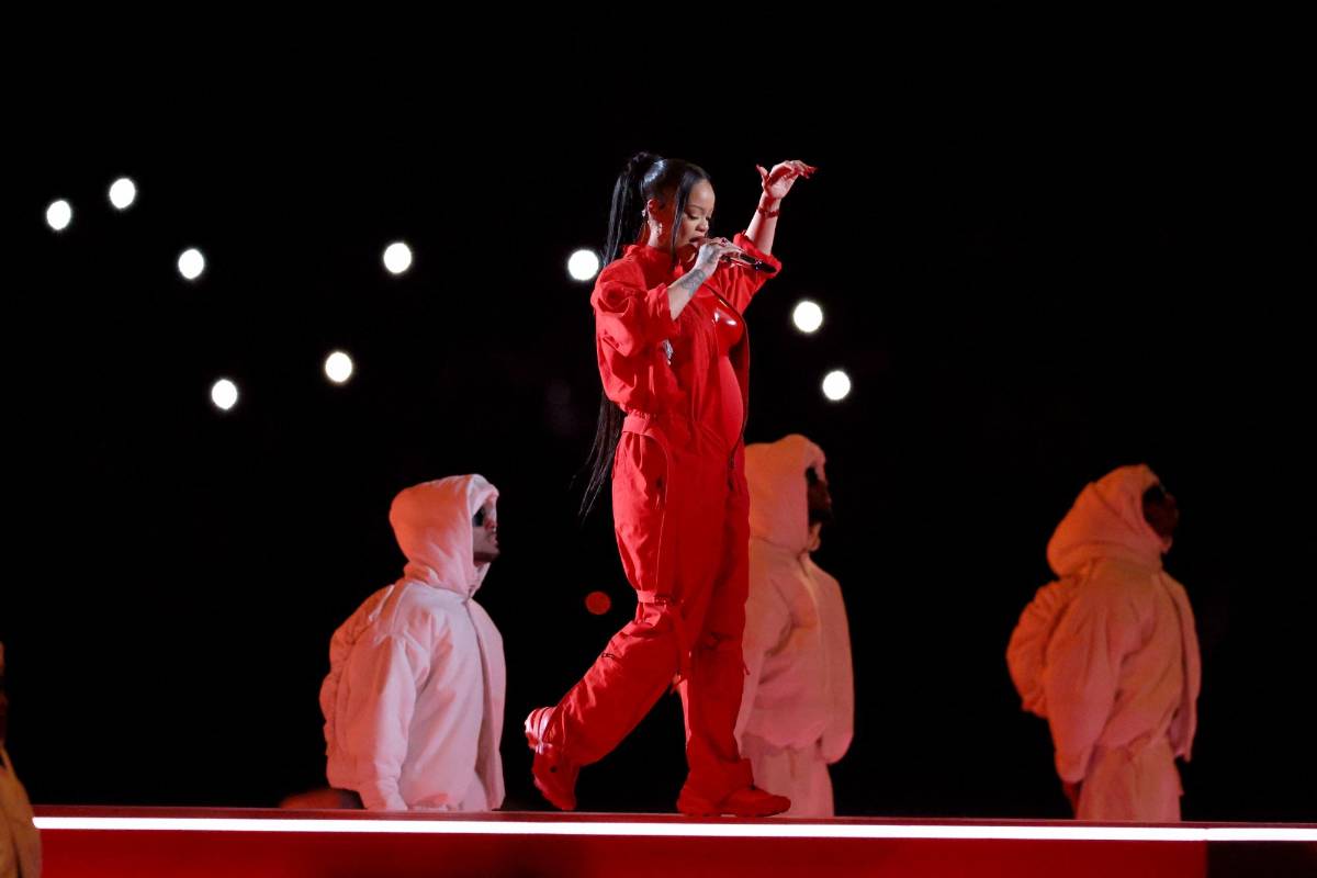 Rihanna y su presentación en el Super Bowl 2023: Así fue su aparición en el Show de medio tiempo
