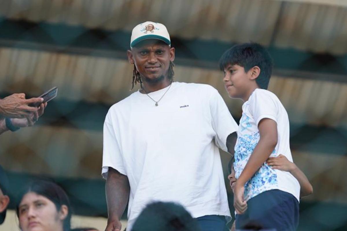 Belleza en el Puerto, Castellón en silla de ruedas y por qué no jugó Welcome; paliza de Motagua sin público