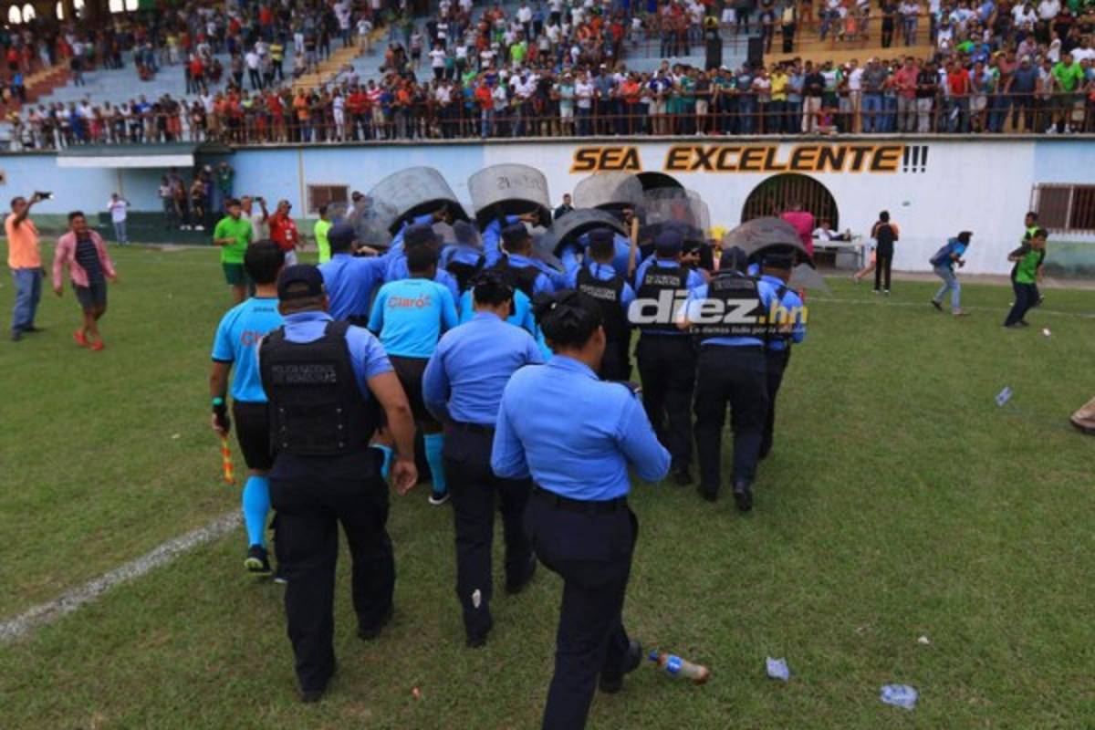 NO VISTE EN TV: Pasillo, pelea de kinesiólgos y el mensaje de Erick Andino