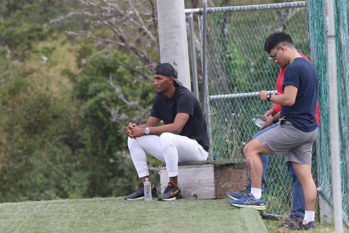 Dedicación a Demetri Gordon, sorpresas y festejos en la gran final de reservas Olimpia vs Motagua en Honduras
