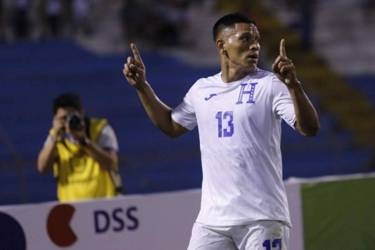 FICHAJES: Legionarios hondureños definen su futuro; Marathón sumaría otra baja y Motagua tiene noticias