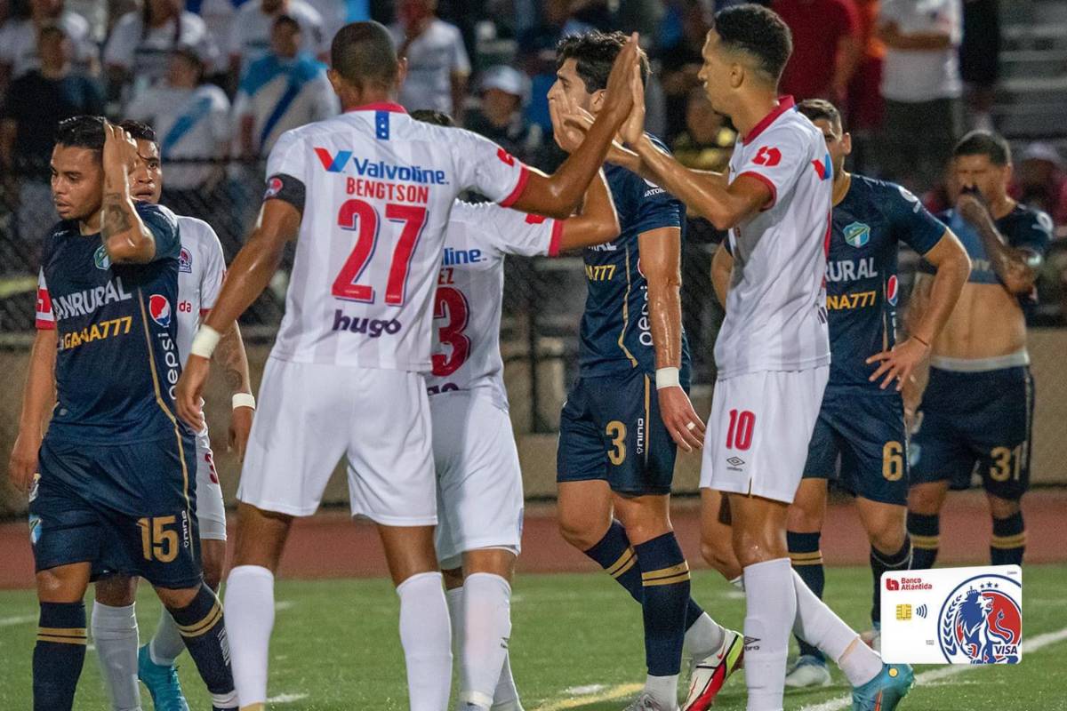 ¡Potros y Real España deslumbran! Las nuevas camisas en la Liga Nacional para el Apertura 2022