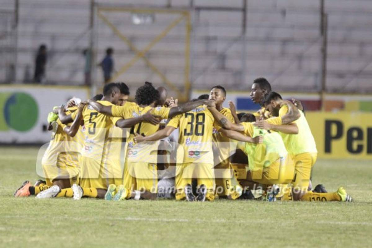 Las imágenes que no se vieron en televisión de la fecha 8 en Honduras