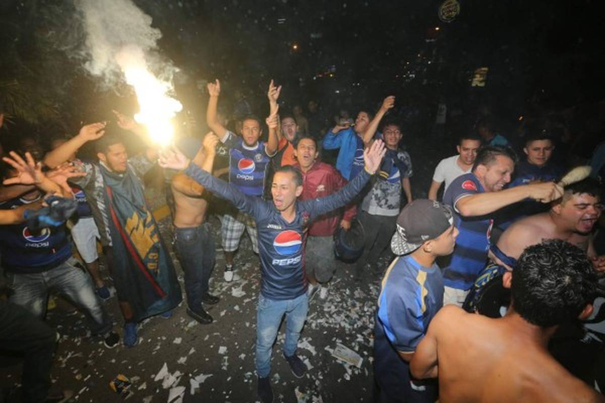 FOTOS: La fiesta de los motagüenses que se tomaron las calles de la capital