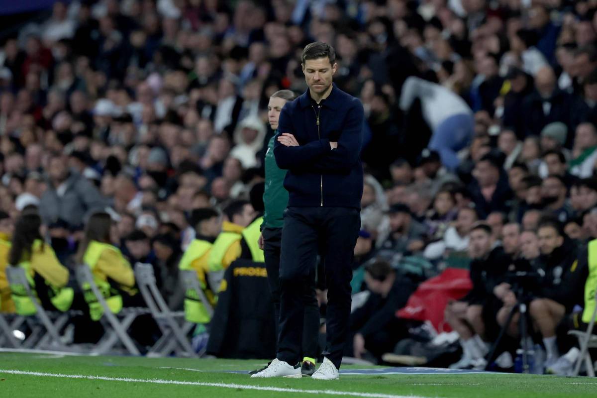 La decisión final que tomó el vestuario del Real Madrid con Xabi Alonso: Lo único que podemos hacer es cambiar...