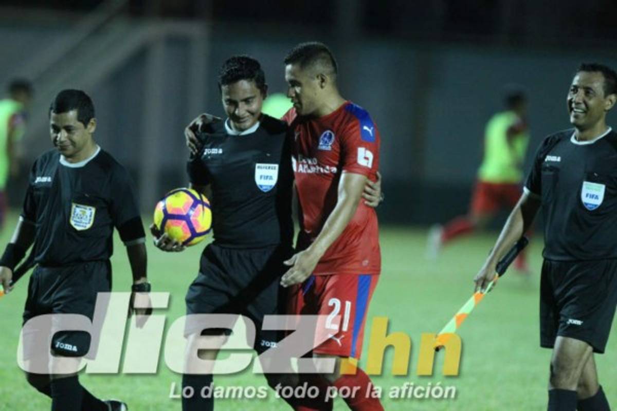 El susto de Luis Garrido en Juticalpa y el encuentro entre Primi y Portillo