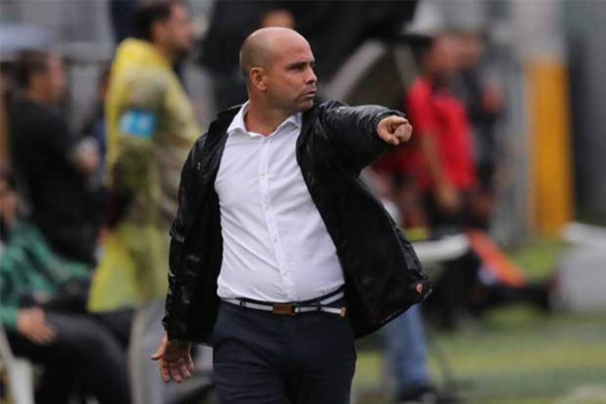 Rumores y fichajes: Wanchope empieza a pedir sus fichas en Cartaginés