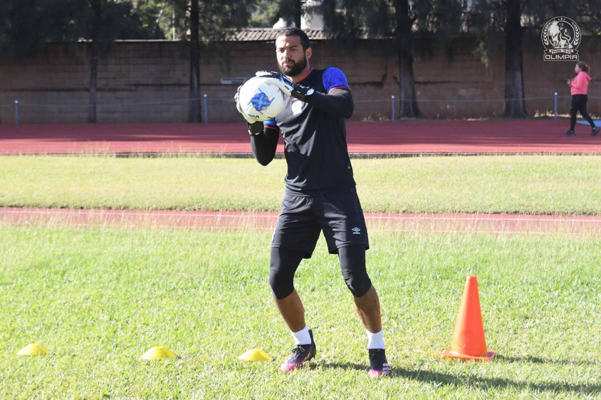 Con Bryan Moya: Así será el nuevo 11 del Olimpia de la mano de Pablo Lavallén para buscar el pentacampeonato