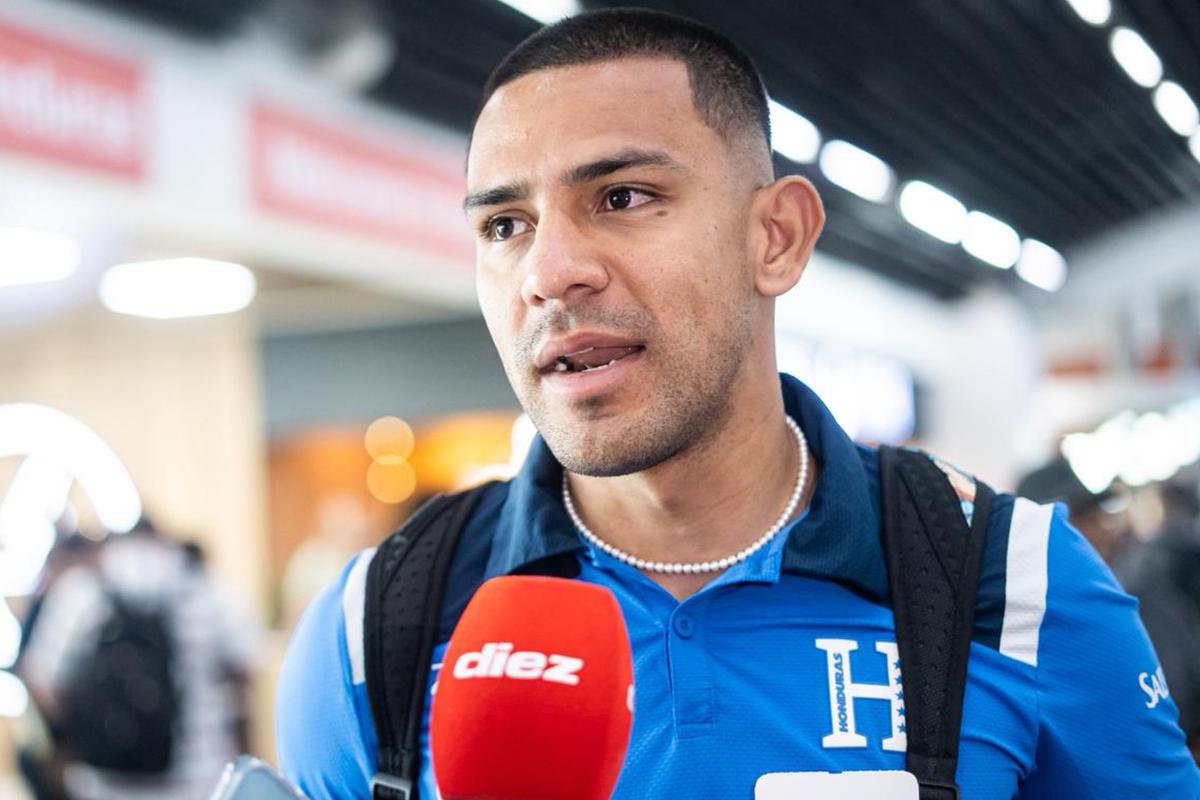 Alejandro Reyes se desahoga tras volver a la Selección: En Costa Rica sufría con mi esposa cuando no me llamaban