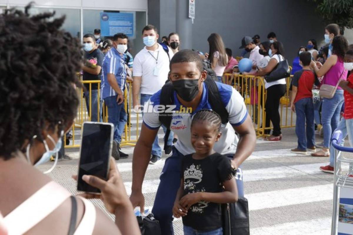 Fotos: Así fue regreso de la Selección de Honduras tras la amarga derrota sufrida en Costa Rica